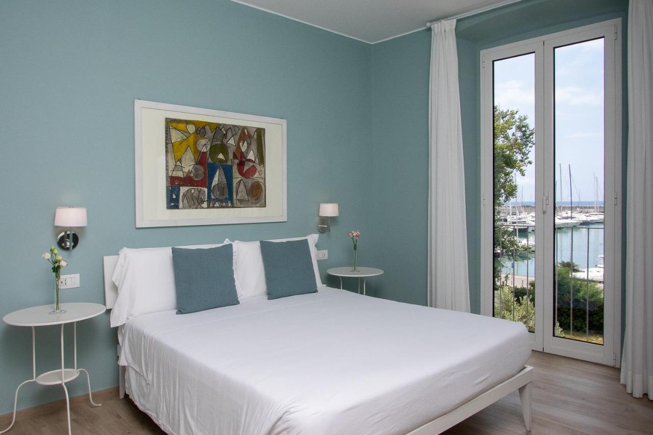 Blu Hotel Lavagna Exterior photo