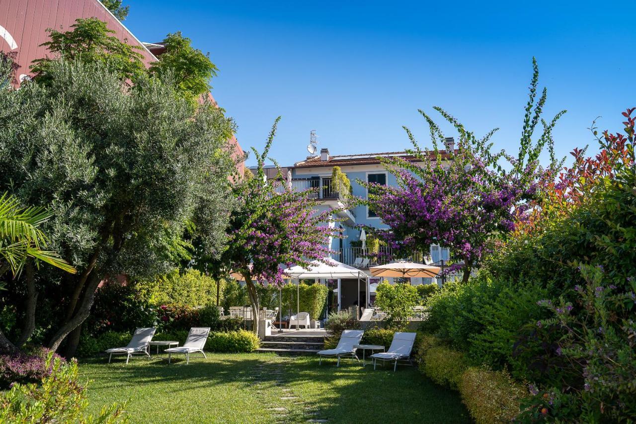 Blu Hotel Lavagna Exterior photo